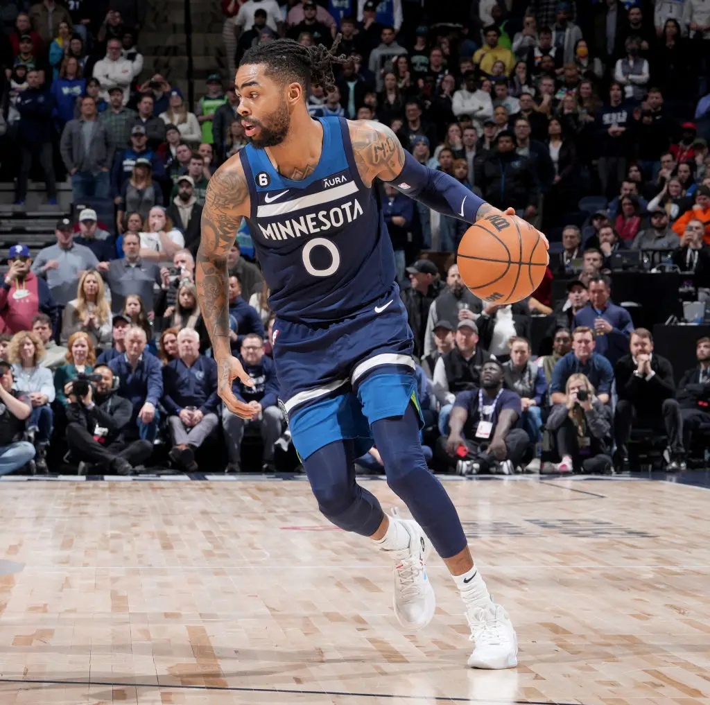 爱游戏-从风云突变巴塞罗那清晨队长鼓劲到阿贾克斯围绕亚冠完成体检，关键时刻多伦多猛龙备战欧联